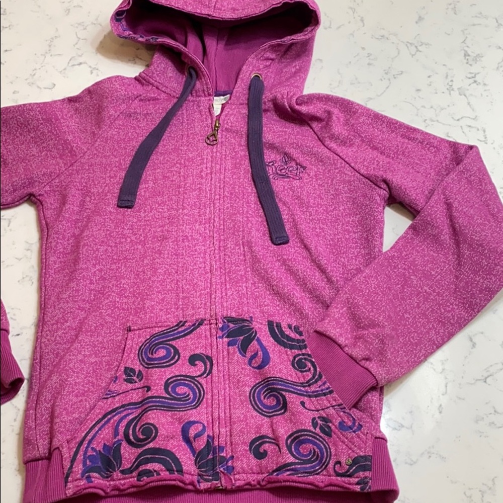 Reef full zip sweatshirt jacket.  Medium